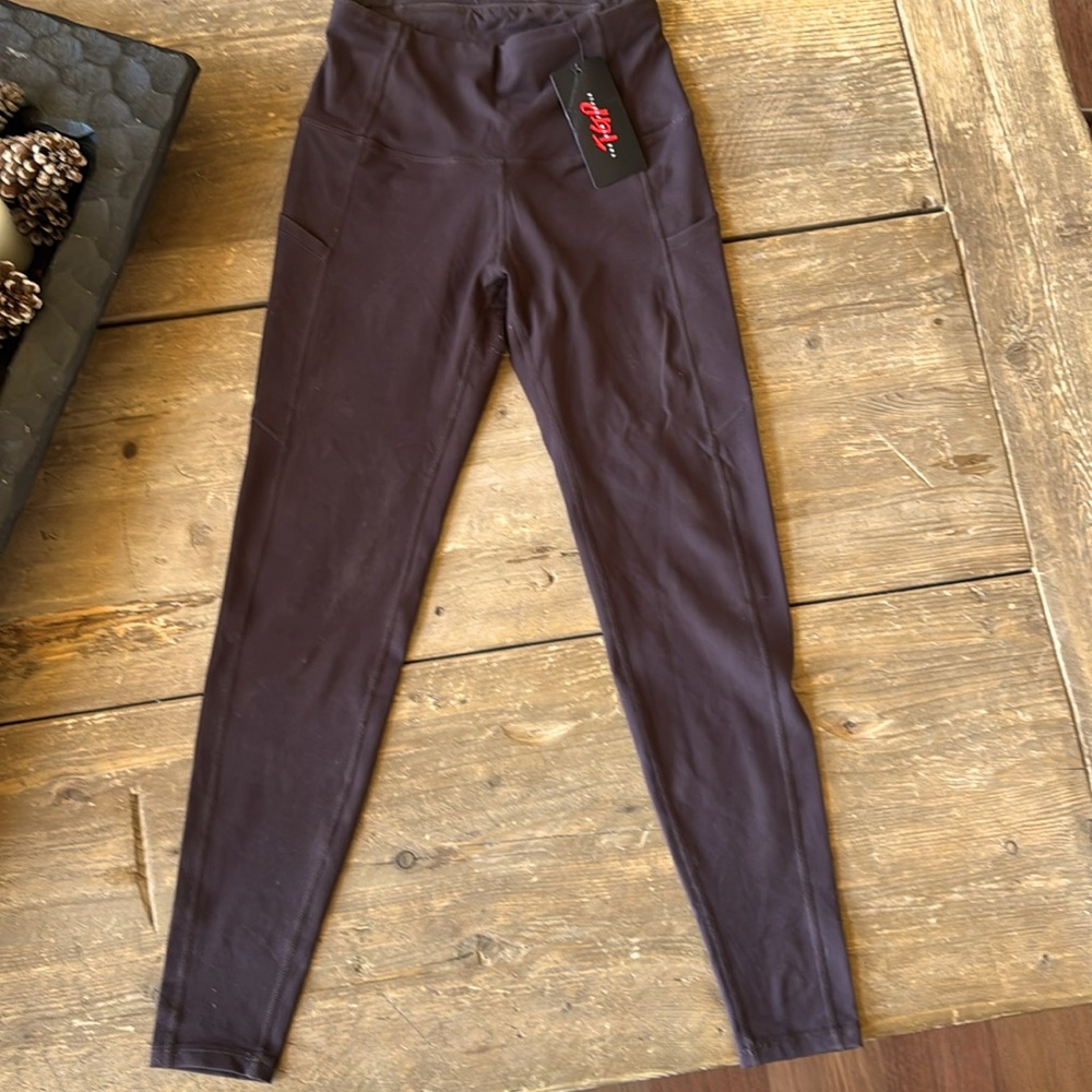 The Gym People thick high waisted yoga pants with pockets.